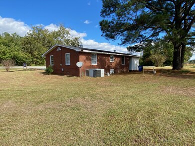 3492 Us Highway 70 Bus E, Smithfield, NC 27577 - photo 2