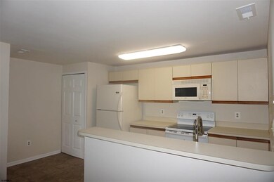 74 Pheasant Meadow Dr unit 84, Galloway, NJ 08205 - photo 6