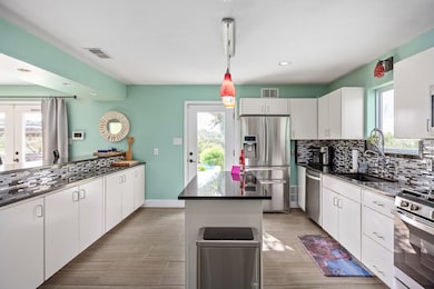 193 Doris Dr, Kerrville, TX 78028 - photo 7