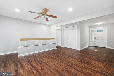 11591 Embers Ct, Reston, VA 20191 - photo 4