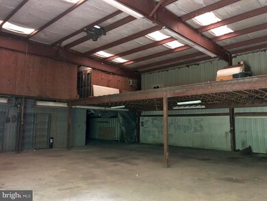 8435 Poplar Hill Dr, Clinton, MD 20735 - photo 5