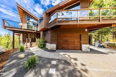124 Delissa Exterior Landcape-4