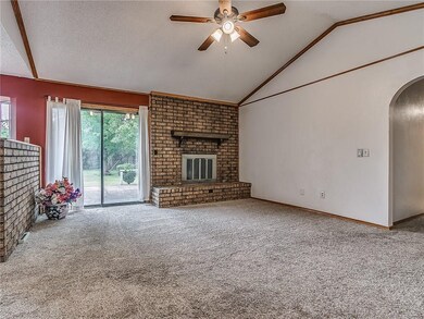 6032 N Meridian Place, Oklahoma City, OK 73122 - photo 4
