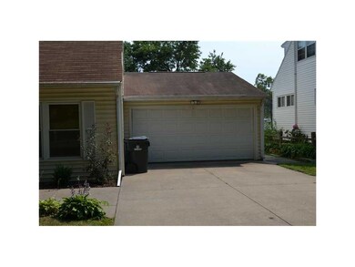 Garage.