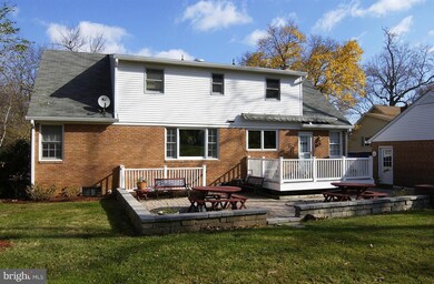 2109 Devere Ln, Catonsville, MD 21228 - photo 6