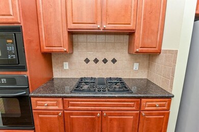 802 Garden Trace Ln, Houston, TX 77018 - photo 6