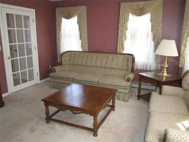 10 Crestview Dr, Mendon, MA 01756 - photo 6