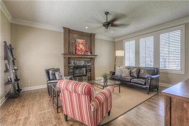 5204 W 157th St, Overland Park, KS 66224 - photo 4