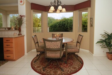 Kitchen Eating Area