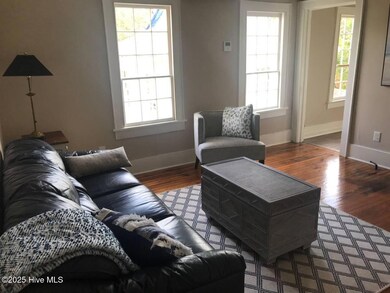 414 Orange St unit D, Wilmington, NC 28401 - photo 2