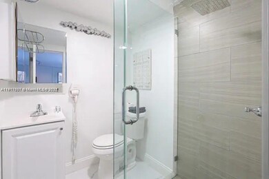 1100 NE 1st Ave unit C, Fort Lauderdale, FL 33304 - photo 6