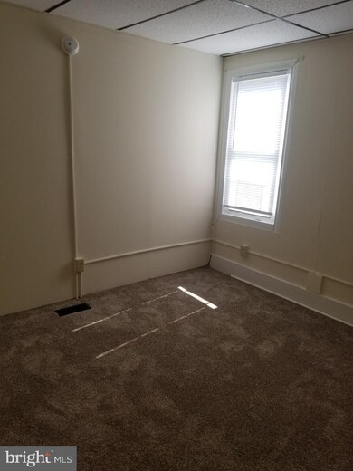 312 N 10th St, Reading, PA 19604 - photo 2