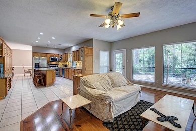 20410 Victorious Dr, Hockley, TX 77447 - photo 4