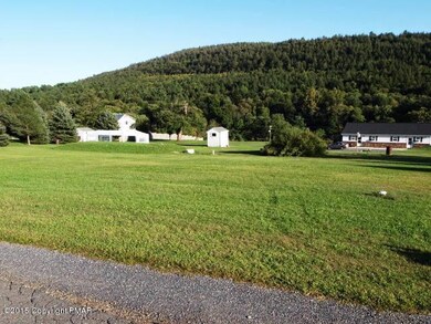 140 Douglas Ln, Kunkletown, PA 18058 - photo 2