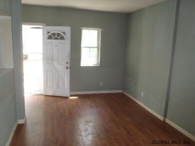20 Elm St, Schenectady, NY 12304 - photo 7