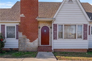 624 E 52 Bypass, Pilot Mountain, NC 27041 - photo 2