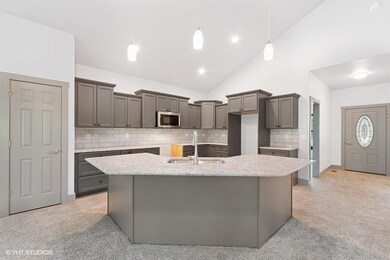 08_304-Spurwing-Loop_2013_Web (1)