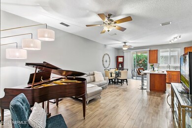 8862 Grassy Bluff Dr, Jacksonville, FL 32216 - photo 6