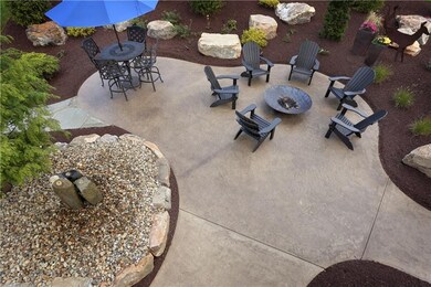 Rear Yard/Back Patio