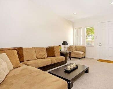 650 Pacific Grove Dr unit 3, West Palm Beach, FL 33401 - photo 3