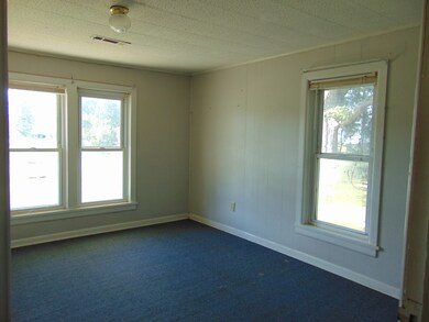 142 Martin Rd, Lawrenceburg, TN 38464 - photo 7