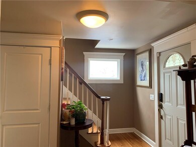 872 Main Ave, Warwick, RI 02886 - photo 2