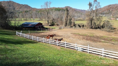 234 Hensley Rd, Marion, NC 28752 - photo 5