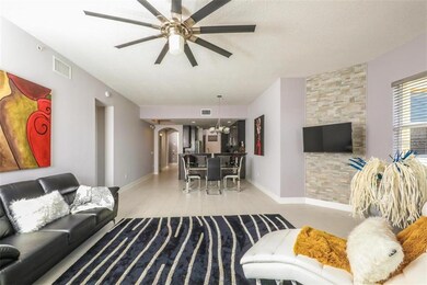 Living room/dining room combo