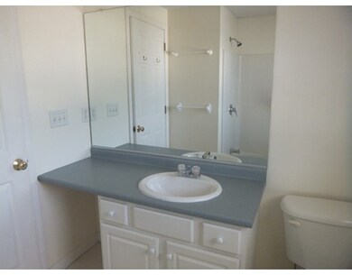 13 Meghan Ln unit 13, Dracut, MA 01826 - photo 5