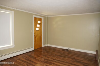 212 S High St, Selinsgrove, PA 17870 - photo 6