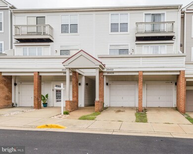 20418 Cool Fern Square, Ashburn, VA 20147 - photo 2