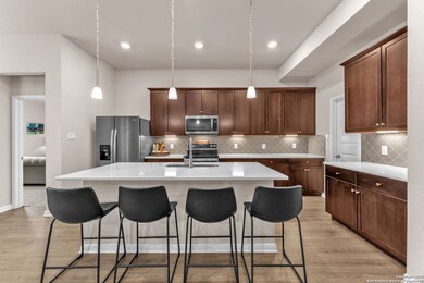 413 Cowboy Peak, Cibolo, TX 78108 - photo 2