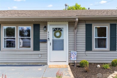 804 W Richard Dr, Xenia, OH 45385 - photo 3