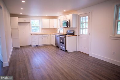 16425 Pottsville Pike, Hamburg, PA 19526 - photo 4