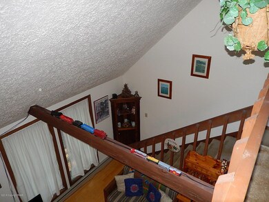 44 Pool Dr, Jim Thorpe, PA 18229 - photo 6