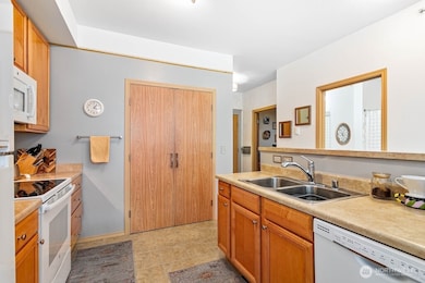 500 Darby Dr unit 210, Bellingham, WA 98226 - photo 6