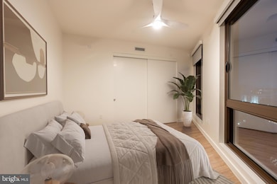 1630 Columbia Rd NW unit 917, Washington, DC 20009 - photo 3