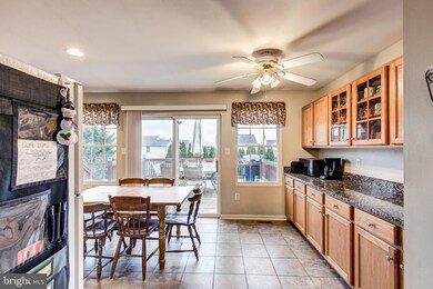 530 Kenan St, Taneytown, MD 21787 - photo 5