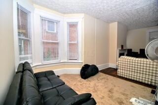 321 E 17th Ave