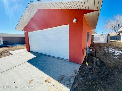 313 Valle Bonita Dr, Farmington, NM 87401 - photo 3