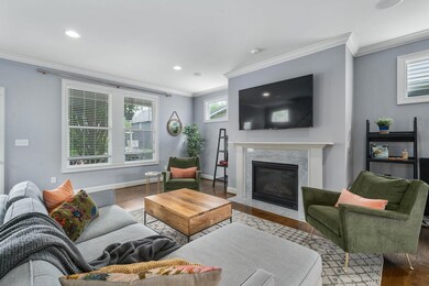 401 E Kossuth Street