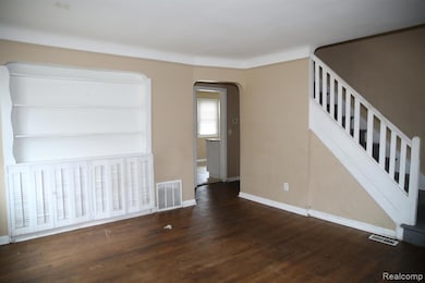 20259 Bradford St, Detroit, MI 48205 - photo 7