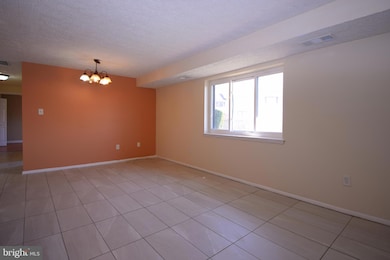 19521 Gunners Branch Rd unit 314, Germantown, MD 20876 - photo 2