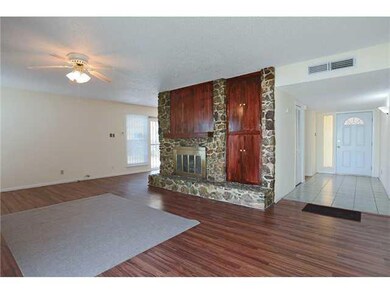 17008 Carson Dr, Horizon City, TX 79928 - photo 6