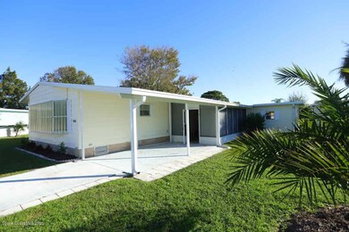 1 703 Silverthorn Ct - Exterior -- View