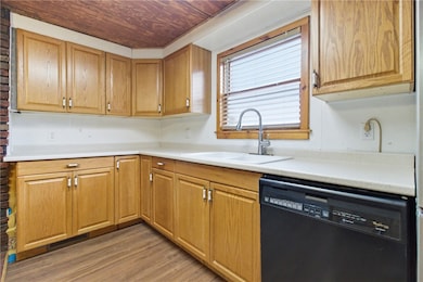 303 Ross St, Worthington, PA 16262 - photo 6