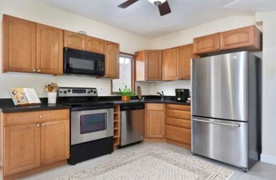 22 Winslow Rd, Brookline, MA 02446 - photo 4