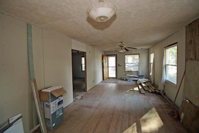 217 N Vine St, Wichita, KS 67203 - photo 4