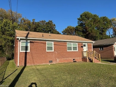 16 Henderson Ln, Hampton, VA 23663 - photo 2