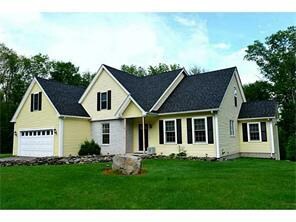 39 Reservoir Ave, Rehoboth, MA 02769 - photo 2